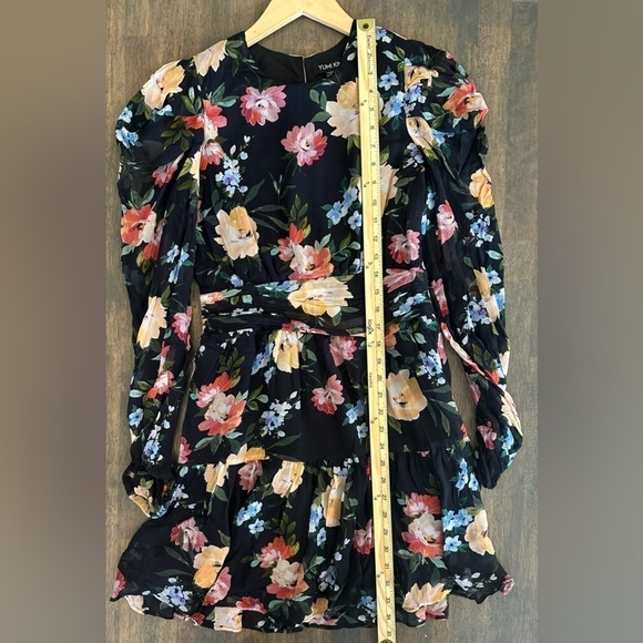 Yumi Kim Floral Dress - Picture 11 of 11